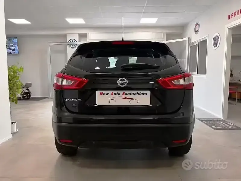 Usata Nissan Qashqai 360º 131 CV (96 kW) 2015 Nero SUV