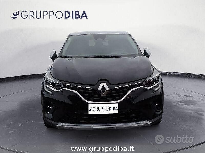 Usata Renault Captur 94 CV (69 kW) 2021 Nero SUV
