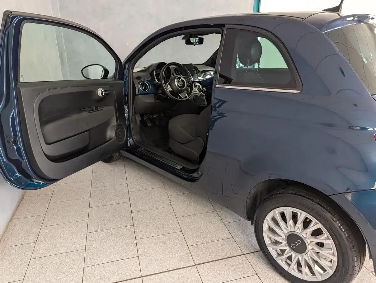 Usata Fiat 500 Dolcevita 69 CV (50 kW) 2023 Blu Berlina