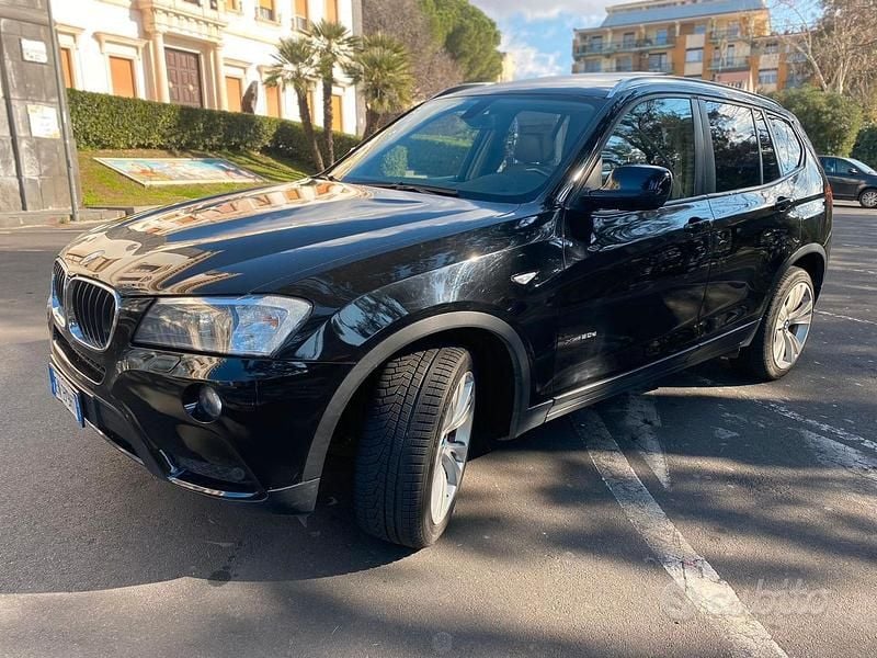 Nero Usata 2012 BMW X3 Comfort Edition SUV | 10.500 € (Buon prezzo) - Immagine 1/4