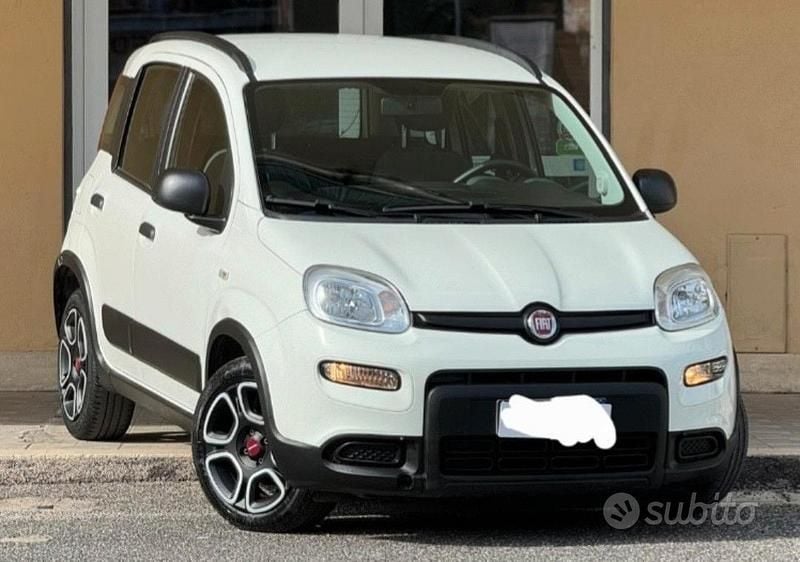 Bianco Usata 2021 Fiat Panda City Life Due volumi | 12.000 € (Cara) - Immagine 1/4