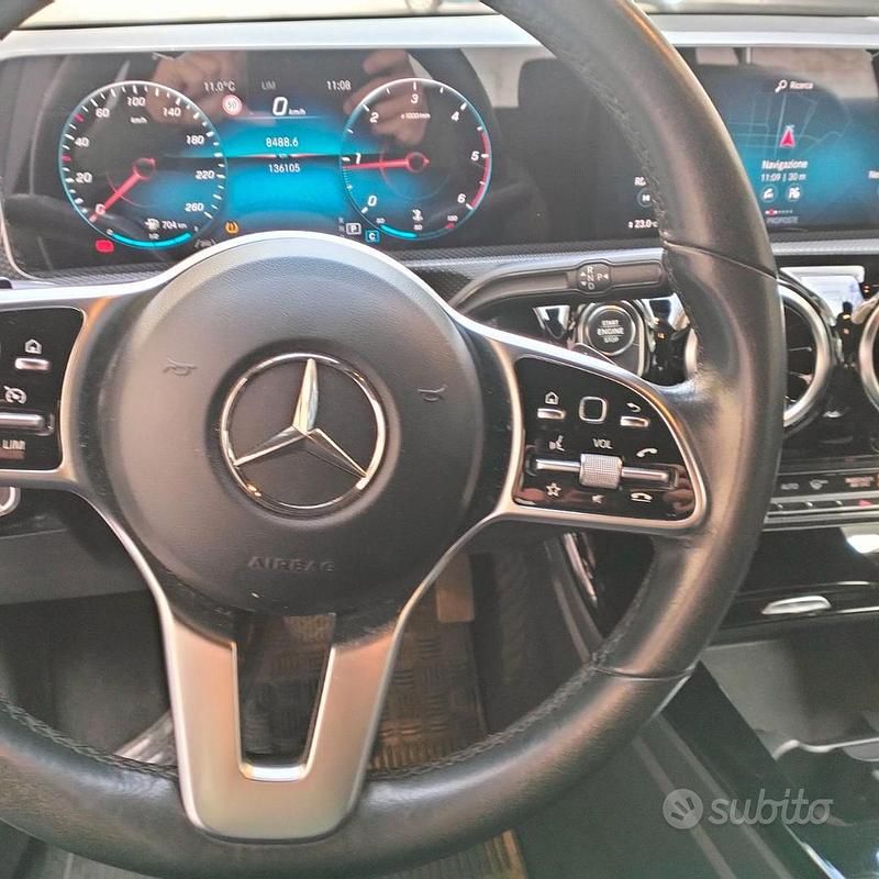 Usata Mercedes A180 2019 Nero Berlina