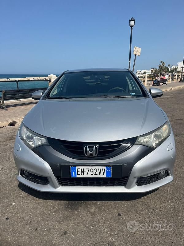 Usata Honda Civic 120 CV (88 kW) 2013 Grigio Berlina
