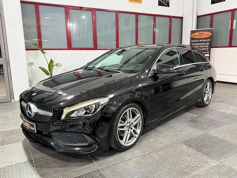 Usata Mercedes CLA200 136 CV (100 kW) 2018 Nero Station wagon