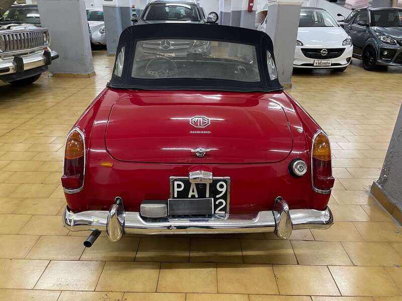 Usata MG B 44 CV (32 kW) 1963 Rosso Cabrio