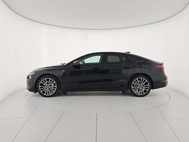 Usata Audi A6 e-tron S-Line 314 kW (428 CV) 2025 Nero Utilitaria