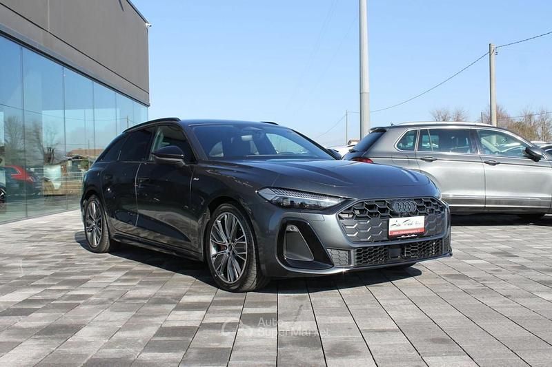 Nuova Audi A5 S-Line 204 CV (150 kW) 2025 Grigio daytona Station wagon