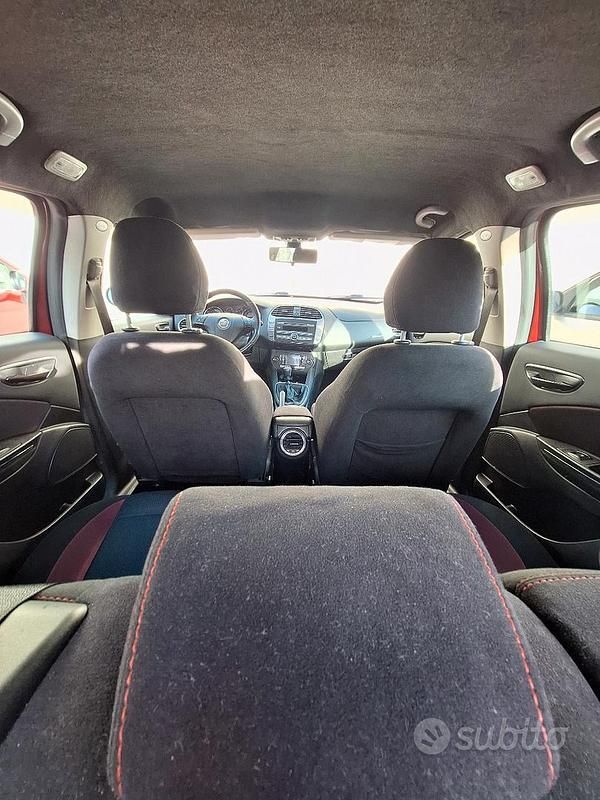 Usata Fiat Bravo 120 CV (88 kW) 2008 Rosso Utilitaria