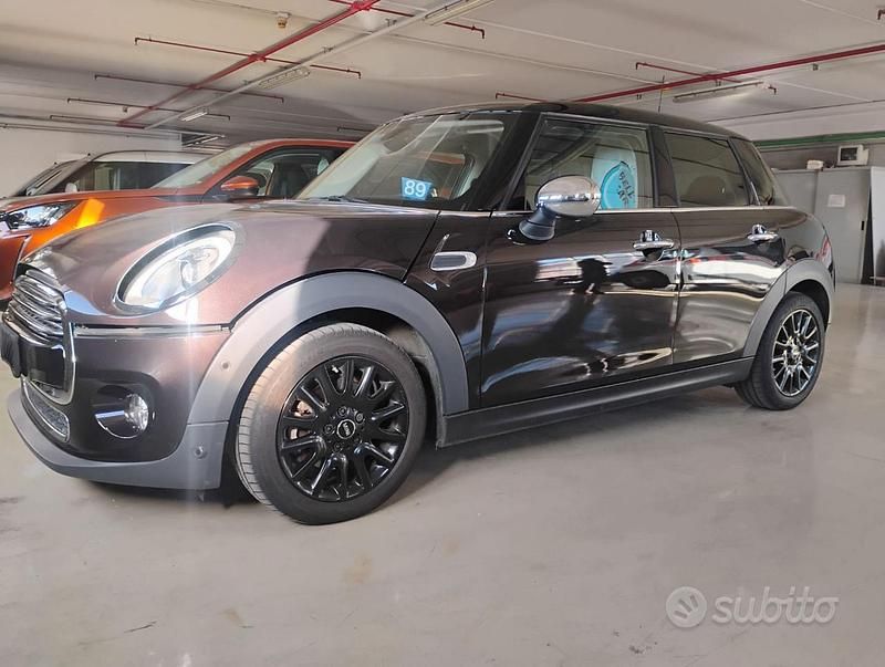 Usata Mini ONE 136 CV (100 kW) 2016 Marrone Utilitaria