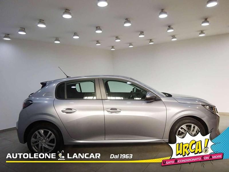 Usata Peugeot 208 Active 102 CV (75 kW) 2020 Grigio Utilitaria