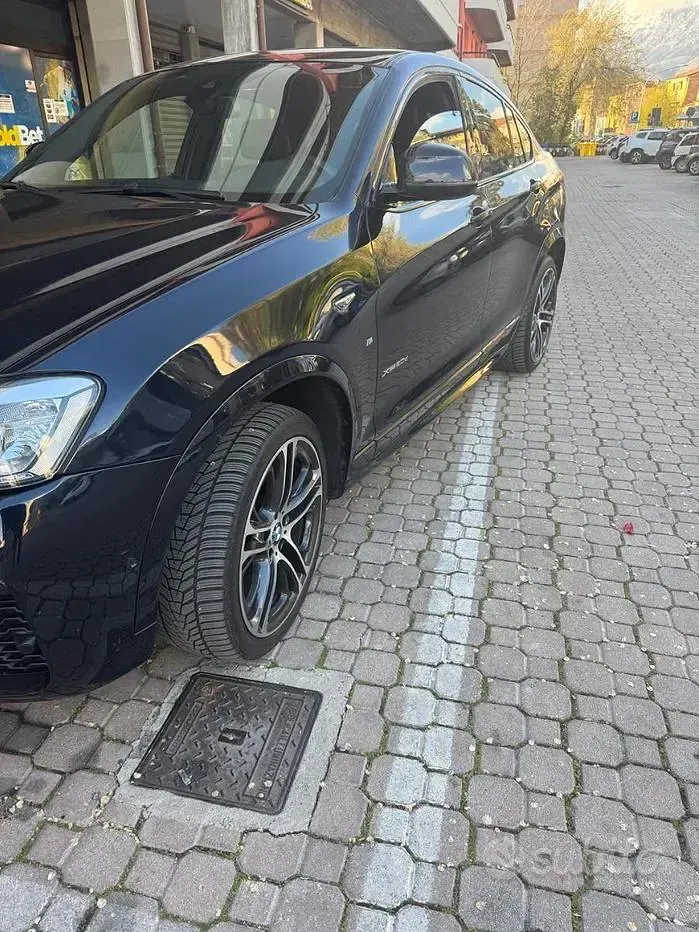 Usata BMW X4 M Sport 190 CV (139 kW) 2017 Blu SUV