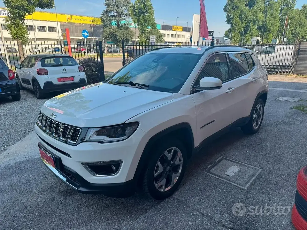 Usata Jeep Compass Limited 140 CV (102 kW) 2017 Bianco SUV