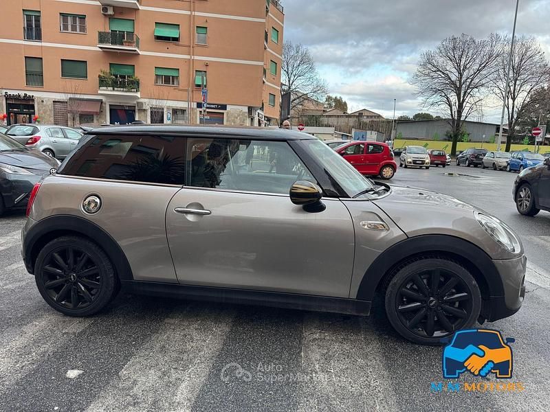 Usata Mini Cooper Clubman Hype 170 CV (125 kW) 2017 Gray Station wagon