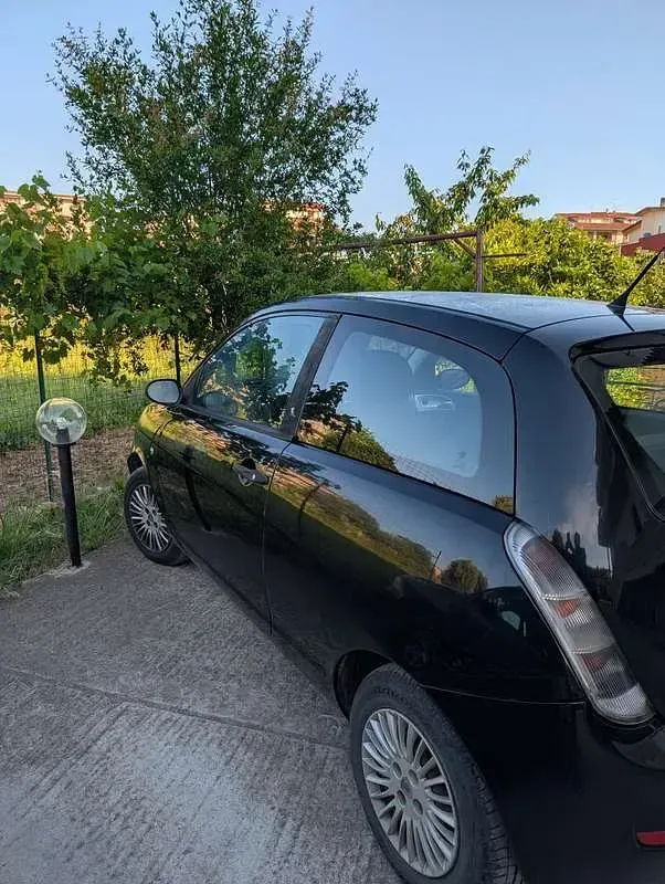 Usata Lancia Ypsilon 77 CV (56 kW) 2010 Utilitaria