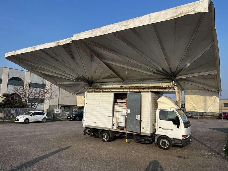 Usata Nissan Cabstar 125 CV (91 kW) 2006 Bianco Pick-up