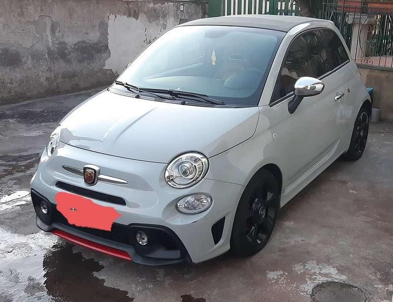 Usata Abarth 595C 140 CV (102 kW) 2012 Grigio Cabrio