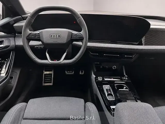 Usata Audi A6 e-tron S-Line 339 kW (462 CV) 2025 Grigio Berlina