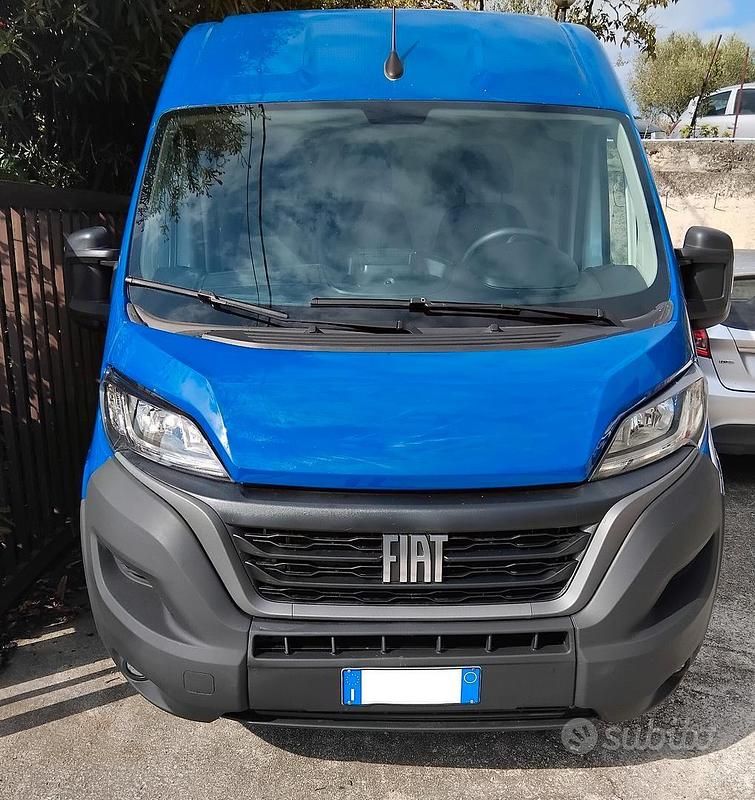 Usata Fiat Ducato 140 CV (102 kW) 2022 Blu Furgone