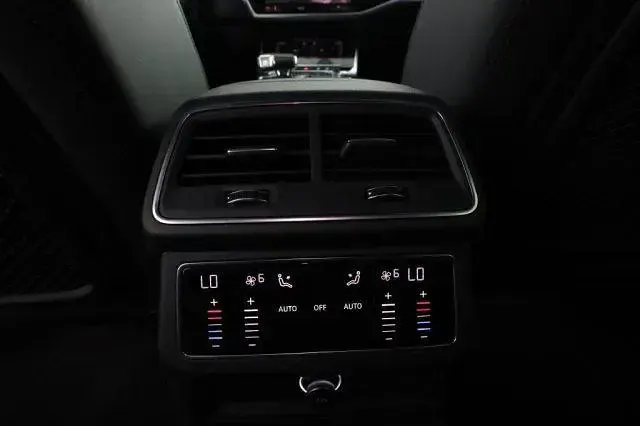 Usata Audi A6 Business 204 CV (150 kW) 2019 Nero Station wagon