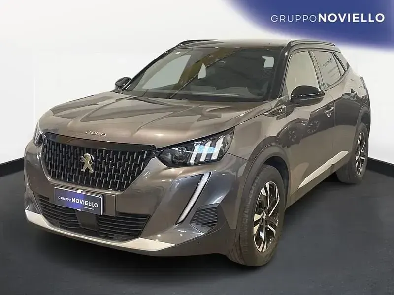 Usata Peugeot 2008 GT 131 CV (96 kW) 2023 SUV