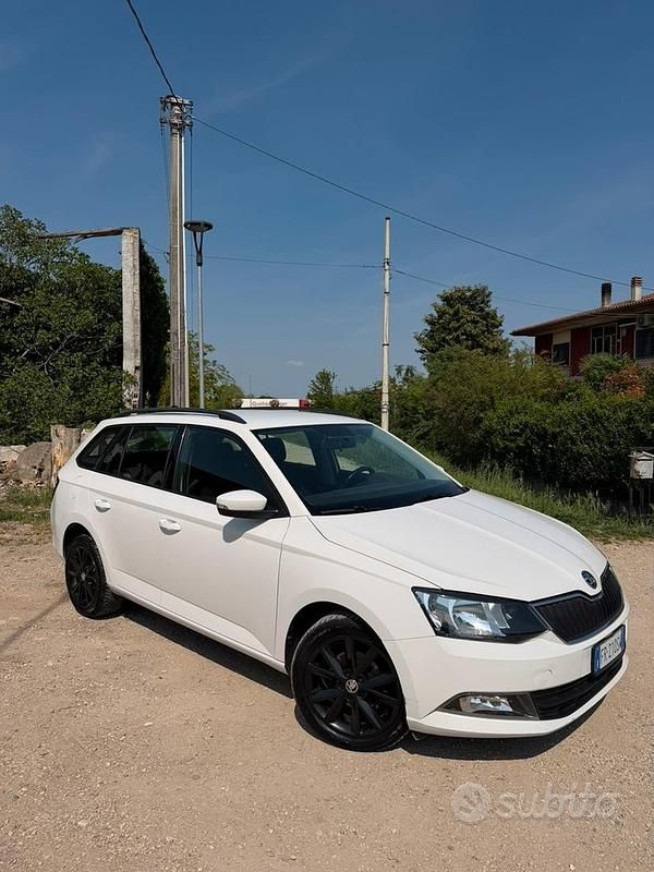Usata Skoda Fabia 75 CV (55 kW) 2018 Bianco Station wagon