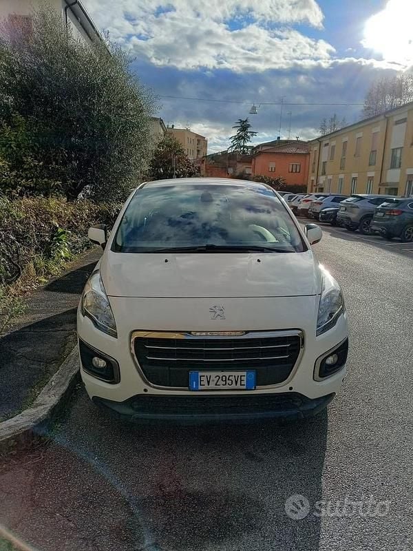 Usata Peugeot 3008 115 CV (84 kW) 2015 Bianco Station wagon