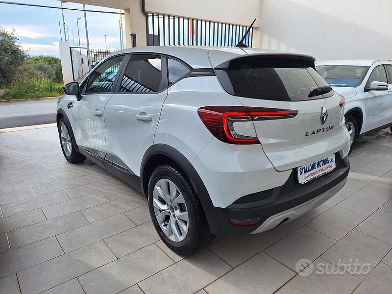 Occasion Renault Captur Business 116 ch (85 kW) 2021 Blanc SUV