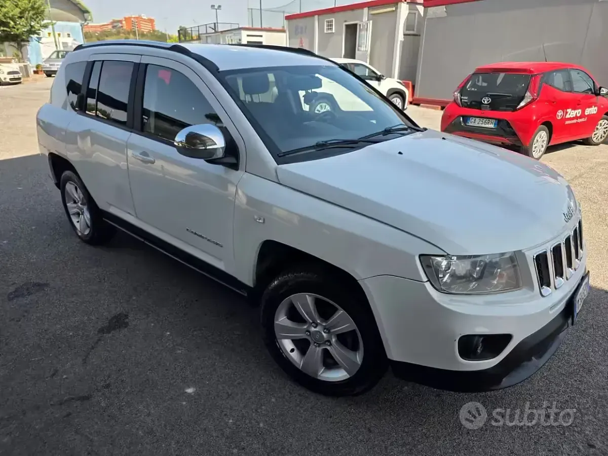 Usata Jeep Compass Sport 136 CV (100 kW) 2012 Bianco SUV