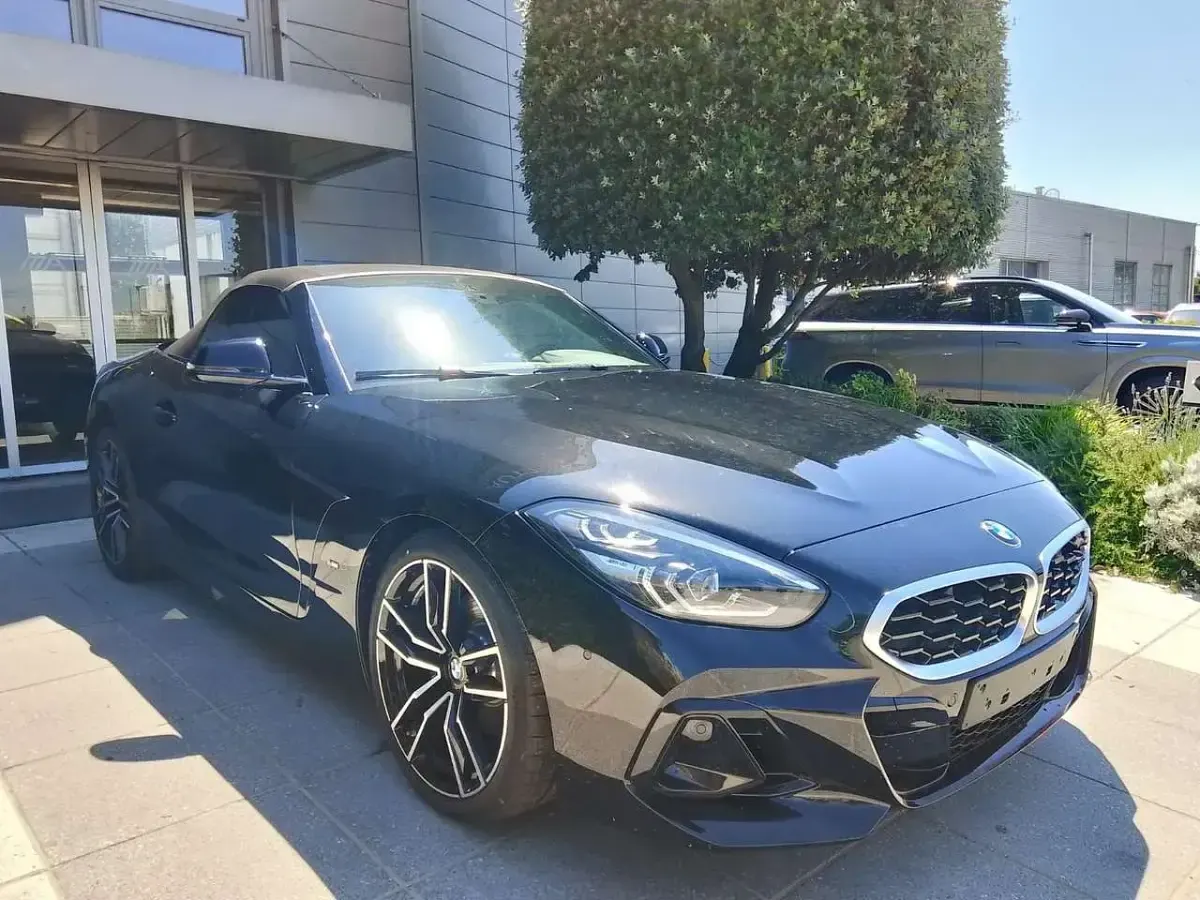 Nuova BMW Z4 M Sport 197 CV (144 kW) 2026 Nero Cabrio