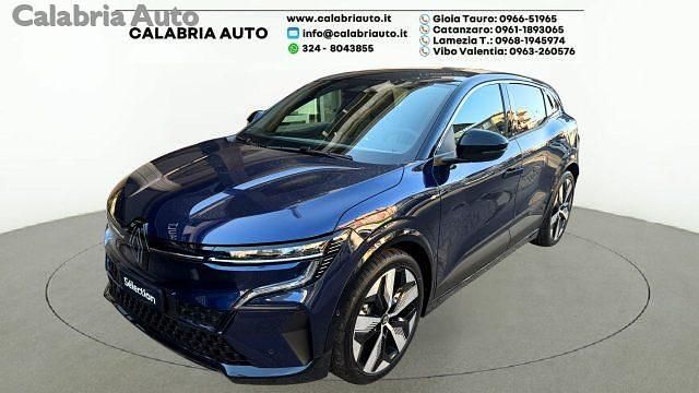 Blu Nuova 2025 Renault Mégane Komfort Coupé | 31.500 € - Immagine 1/4