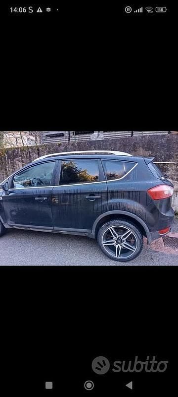 Usata Ford Kuga 136 CV (100 kW) 2011 Nero SUV