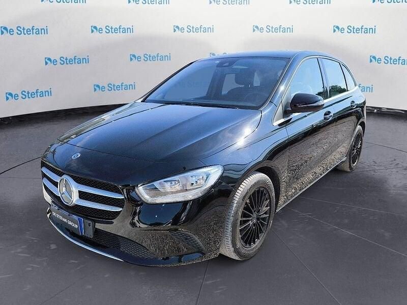 Nero Usata 2020 Mercedes B180 Monovolume | 17.700 € (Ottimo prezzo) - Immagine 1/4