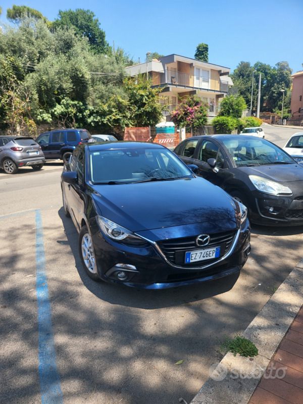 Usata 2015 Mazda 3 Tre volumi | 4499 € (Buon prezzo) - Immagine 1/4