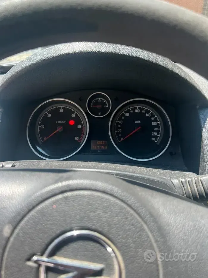 Usata Opel Astra 60 CV (44 kW) 2007 Station wagon