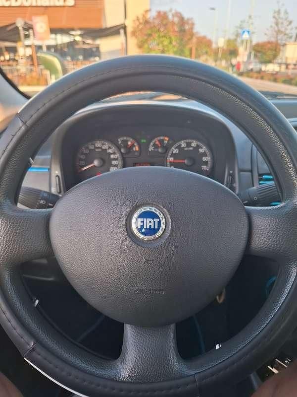 Usata Fiat Punto Dynamic 60 CV (44 kW) 2007 Blu/azzurro Berlina