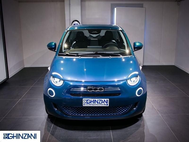 Nuova Fiat 500 65 CV (47 kW) 2025 Blu oceano Berlina