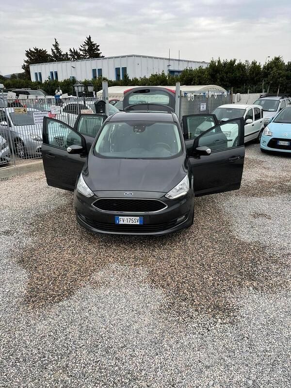 Grigio Usata 2019 Ford C-MAX Titanium Monovolume | 12.999 € (Buon prezzo) - Immagine 1/4
