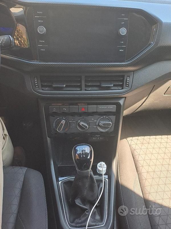 Usata VW T-Cross 95 CV (69 kW) 2023 Nero SUV