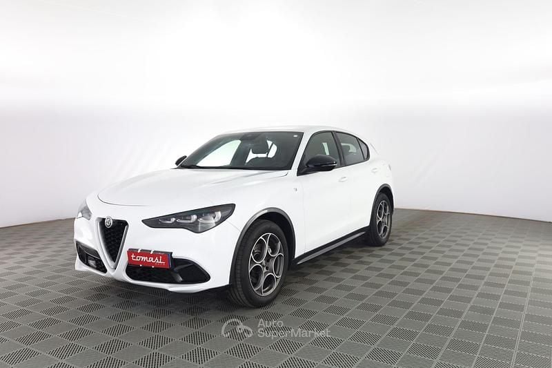 Usata Alfa Romeo Stelvio Ti 209 CV (153 kW) 2023 Bianco SUV
