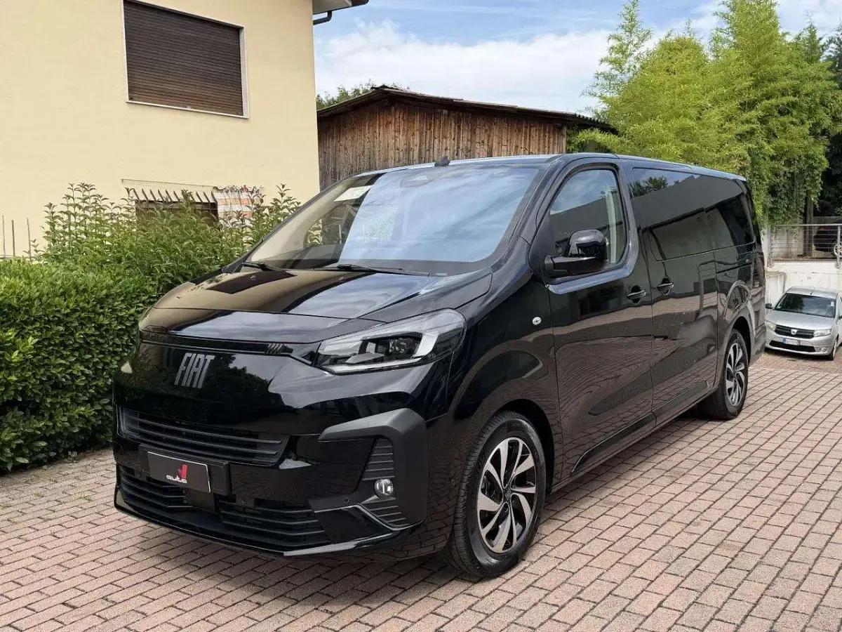 Nuova Fiat Ulysse 131 kW (179 CV) 2026 Nero Monovolume