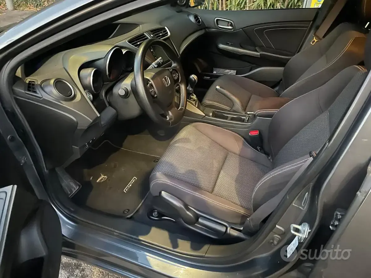 Usata Honda Civic Sport 120 CV (88 kW) 2015 Berlina