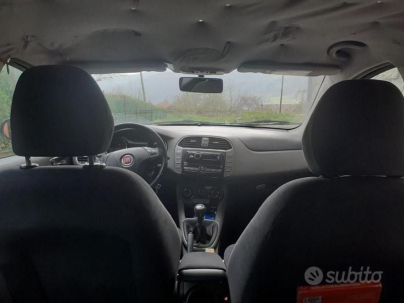 Usata Fiat Bravo 120 CV (88 kW) 2011 Nero Utilitaria