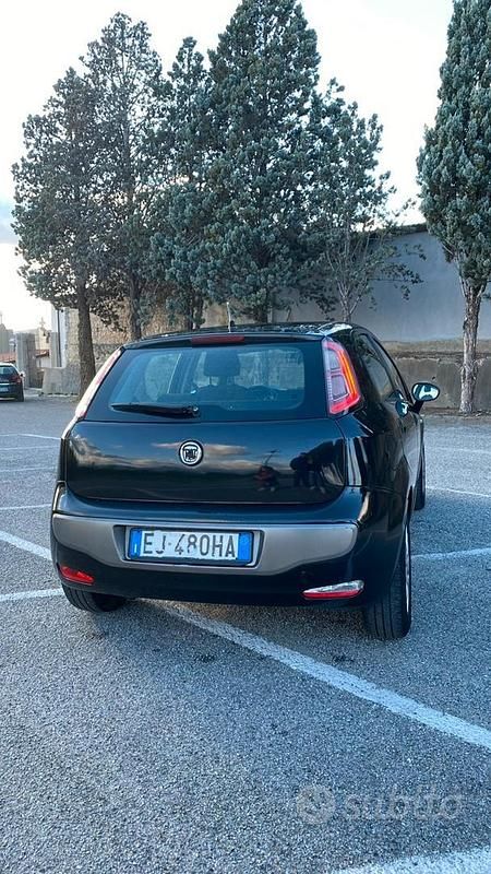Usata Fiat Punto Evo S 75 CV (55 kW) 2011 Nero Utilitaria