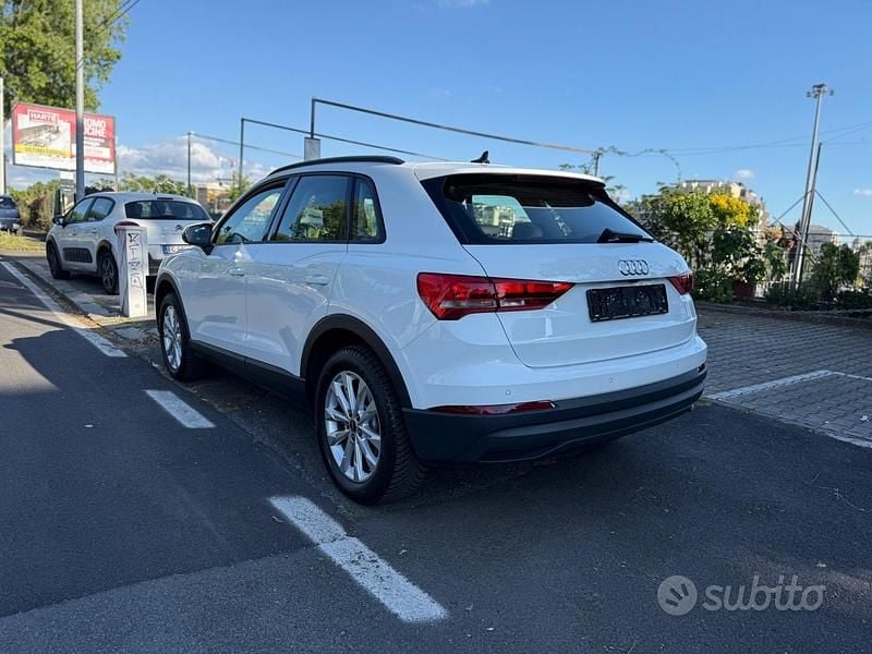 Usata Audi Q3 Business 150 CV (110 kW) 2021 Bianco SUV