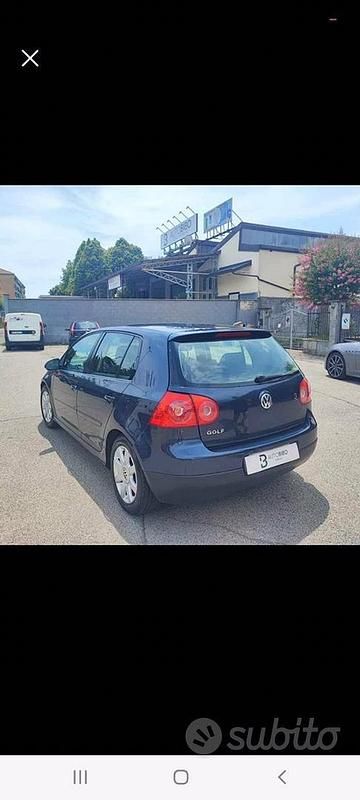 Usata VW Golf 115 CV (84 kW) 2005 Grigio Coupé
