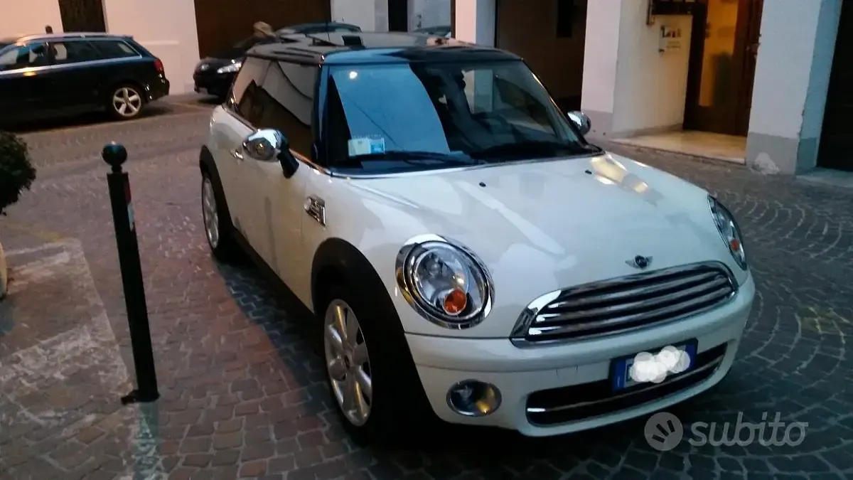 Usata Mini Cooper D 109 CV (80 kW) 2009 Bianco Utilitaria
