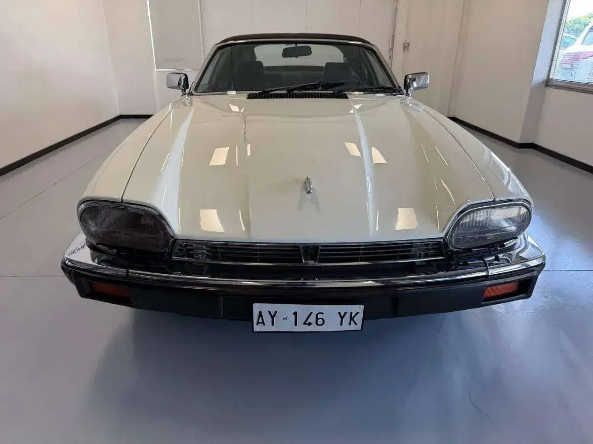 Usata Jaguar XJS 224 CV (164 kW) 1986 Bianco Cabrio