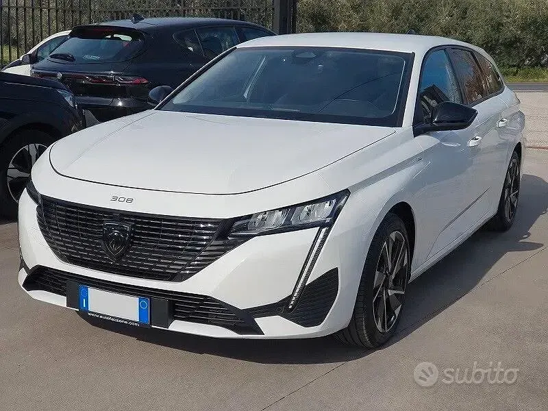 Usata Peugeot 308 SW 131 CV (96 kW) 2022 Bianco Station wagon