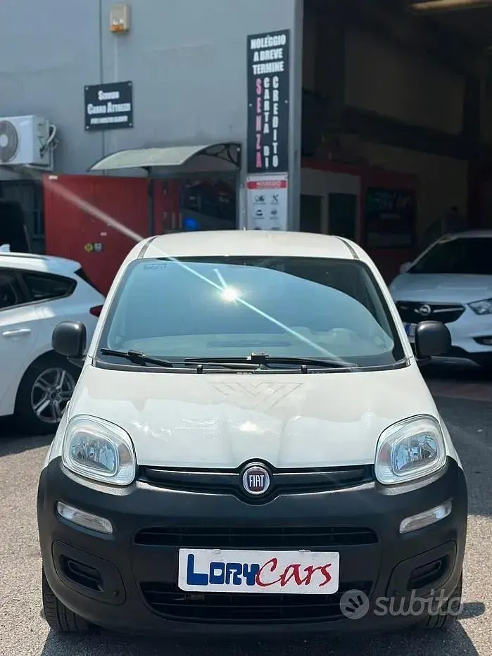 Usata Fiat Panda Pop 80 CV (58 kW) 2021 Bianco Utilitaria