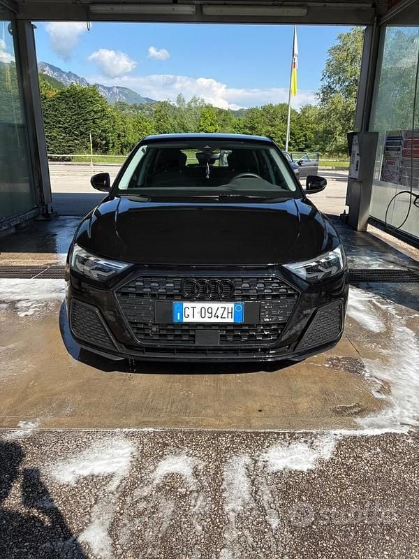 Usata Audi A1 95 CV (69 kW) 2024 Nero Utilitaria